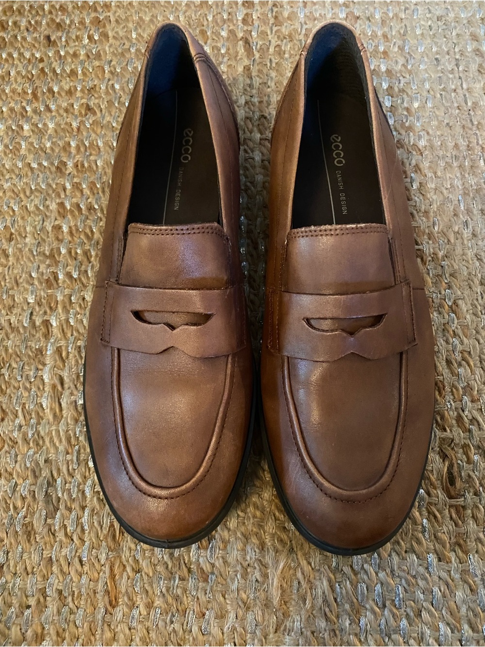 ECCO Dress Classic Women's Leather Penny Loafers Brown Cognac EU 39 US 8-8.5 EUC